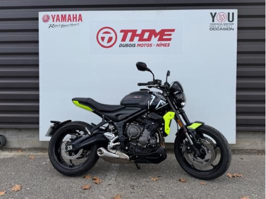 TRIUMPH TRIDENT 660